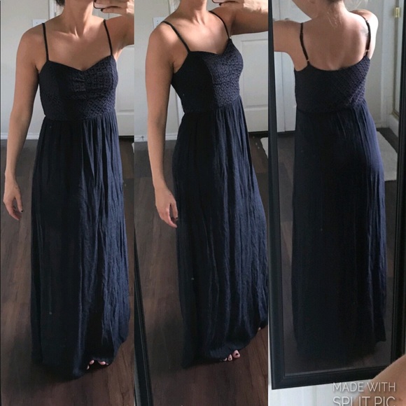 Speechless Dresses & Skirts - Speechless navy maxi dress with lace bodice